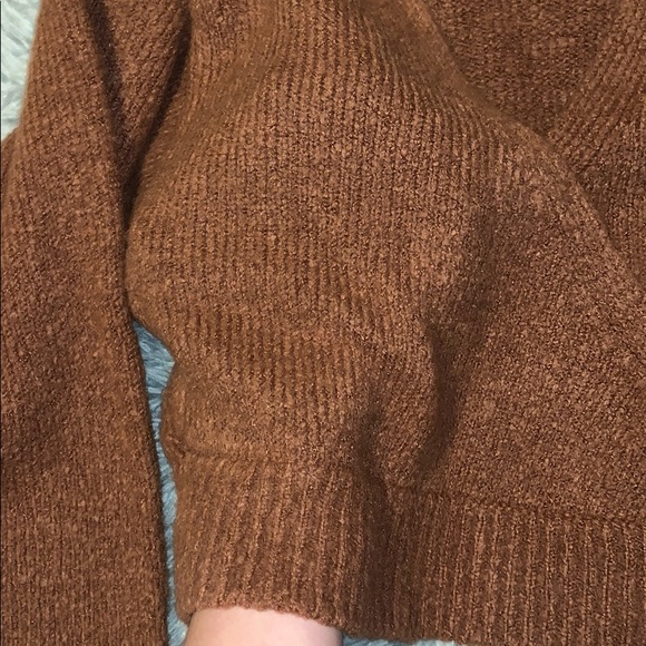 Rust Cozy Knit Cropped Sweater - Picture 3 of 4